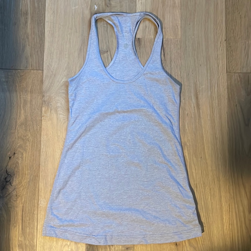 Lululemon size 4 fitted tank top